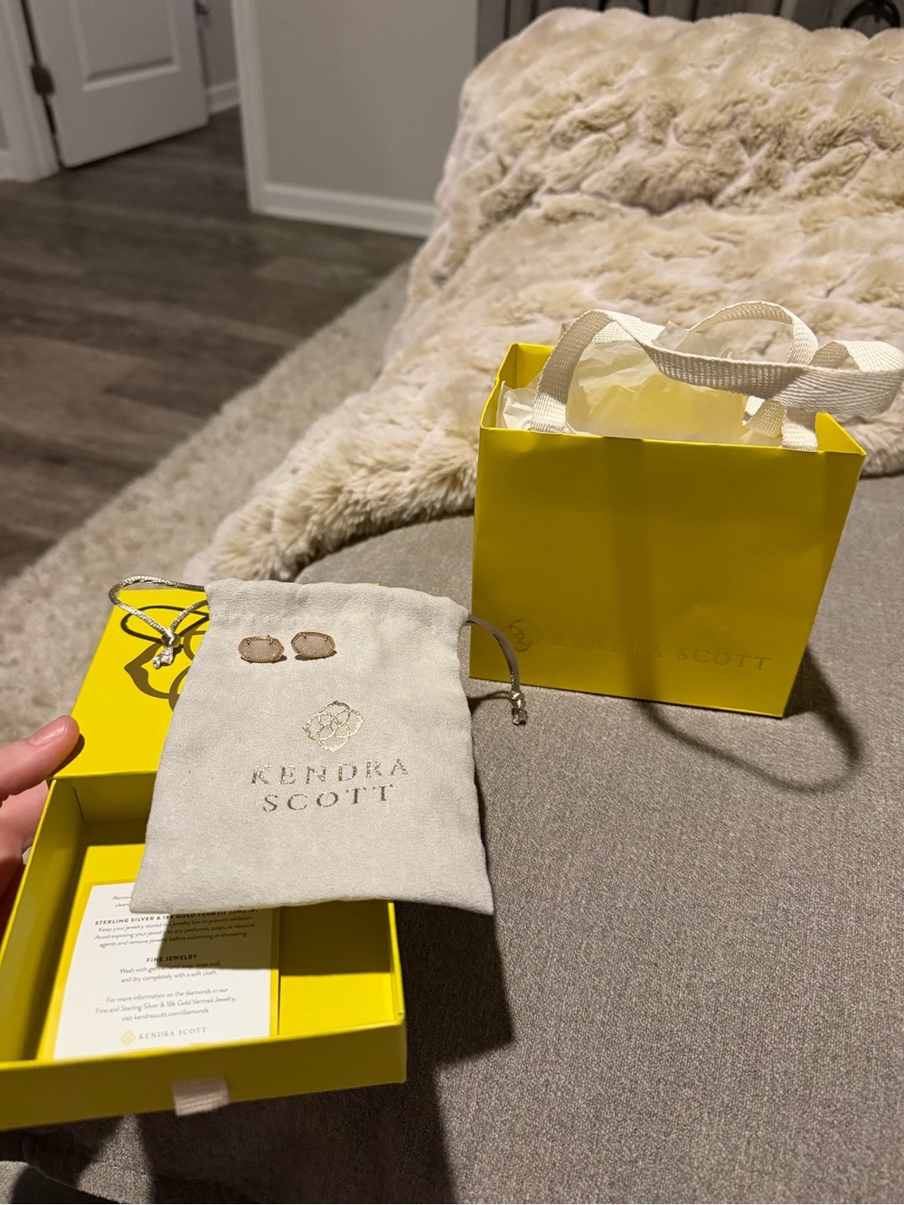 Kendra Scott Champagne Stone Stud Earrings